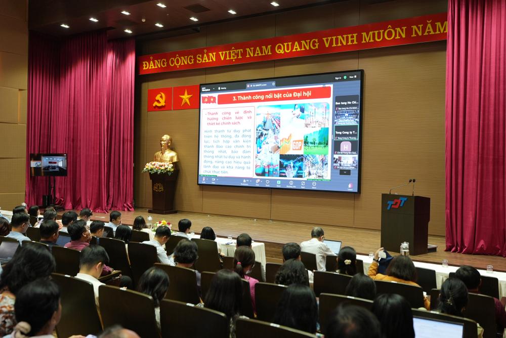 Hoi_nghi_NQ_XIV