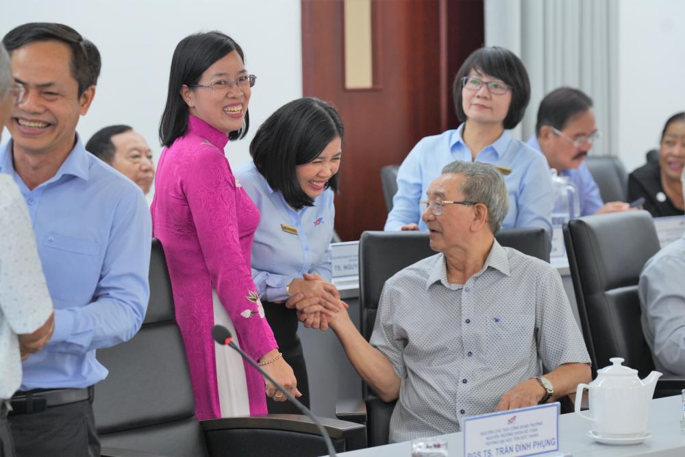 Vui_Tet_xa_nha_2026