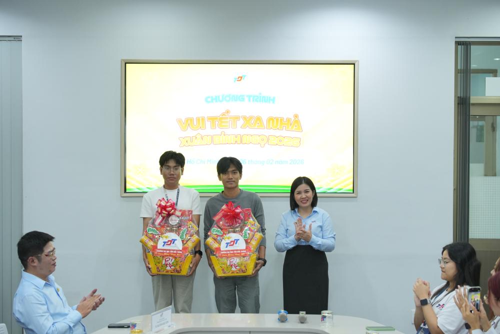 Vui_Tet_xa_nha_2026